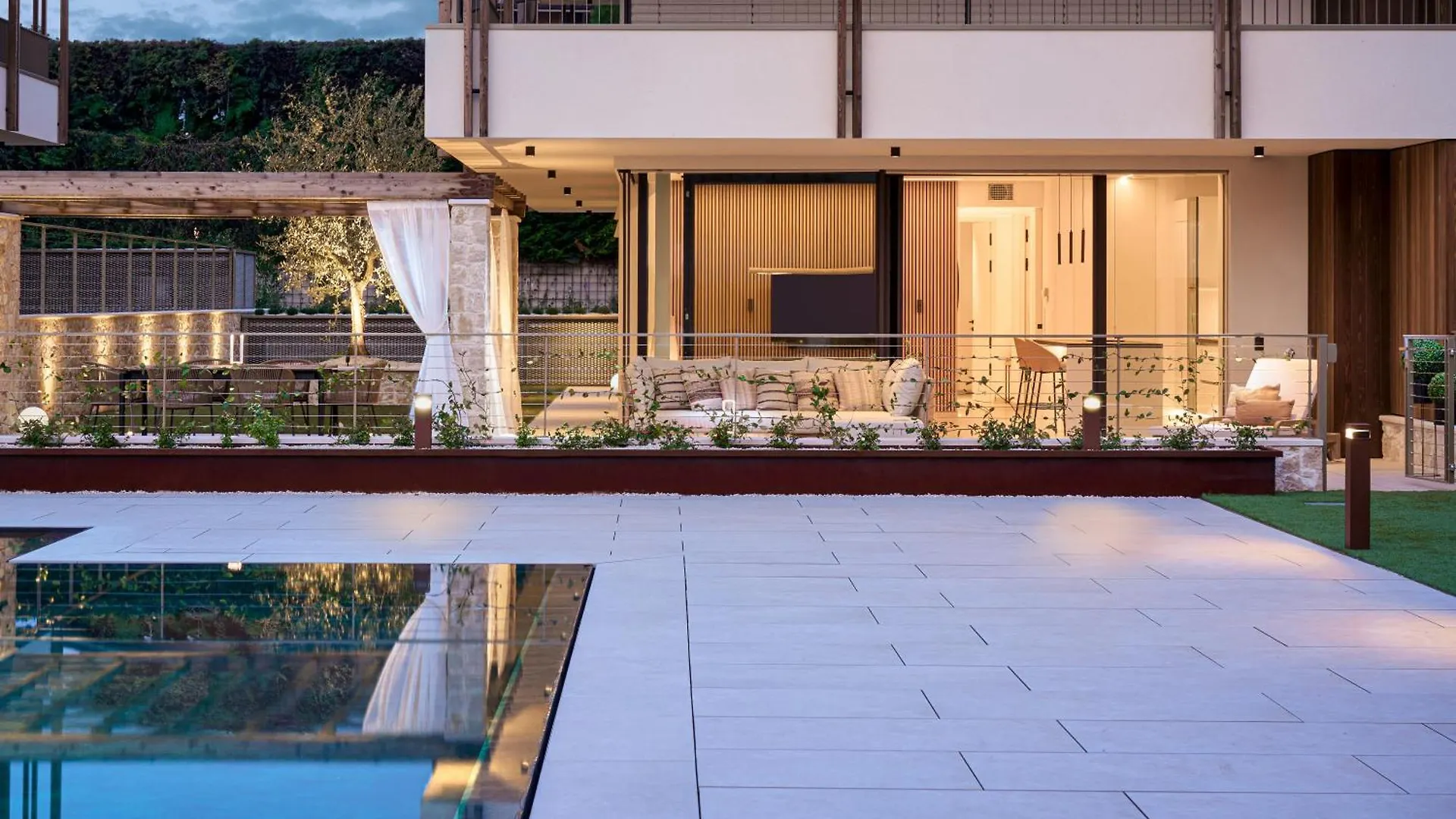 Salvatorehomes - Pure Luxury In The Centre Of Bardolino With Pool & Private Garden - Casa Olivia - A 5 Star Luxury Collection At Lake Garda