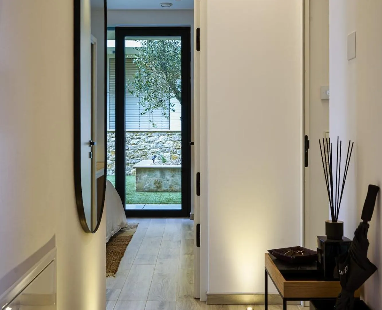 Salvatorehomes - Pure Luxury In The Centre Of Bardolino With Pool & Private Garden - Casa Olivia - A 5 Star Luxury Collection At Lake Garda Italy