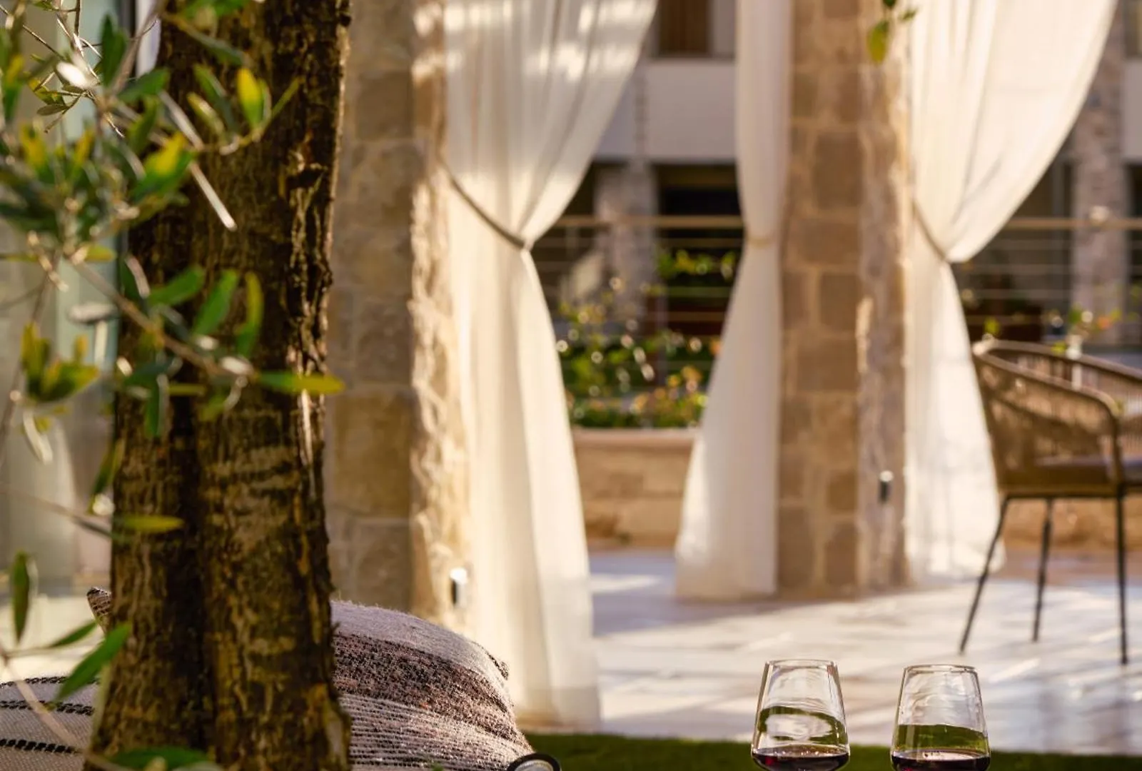 Salvatorehomes - Pure Luxury In The Centre Of Bardolino With Pool & Private Garden - Casa Olivia - A 5 Star Luxury Collection At Lake Garda Italy