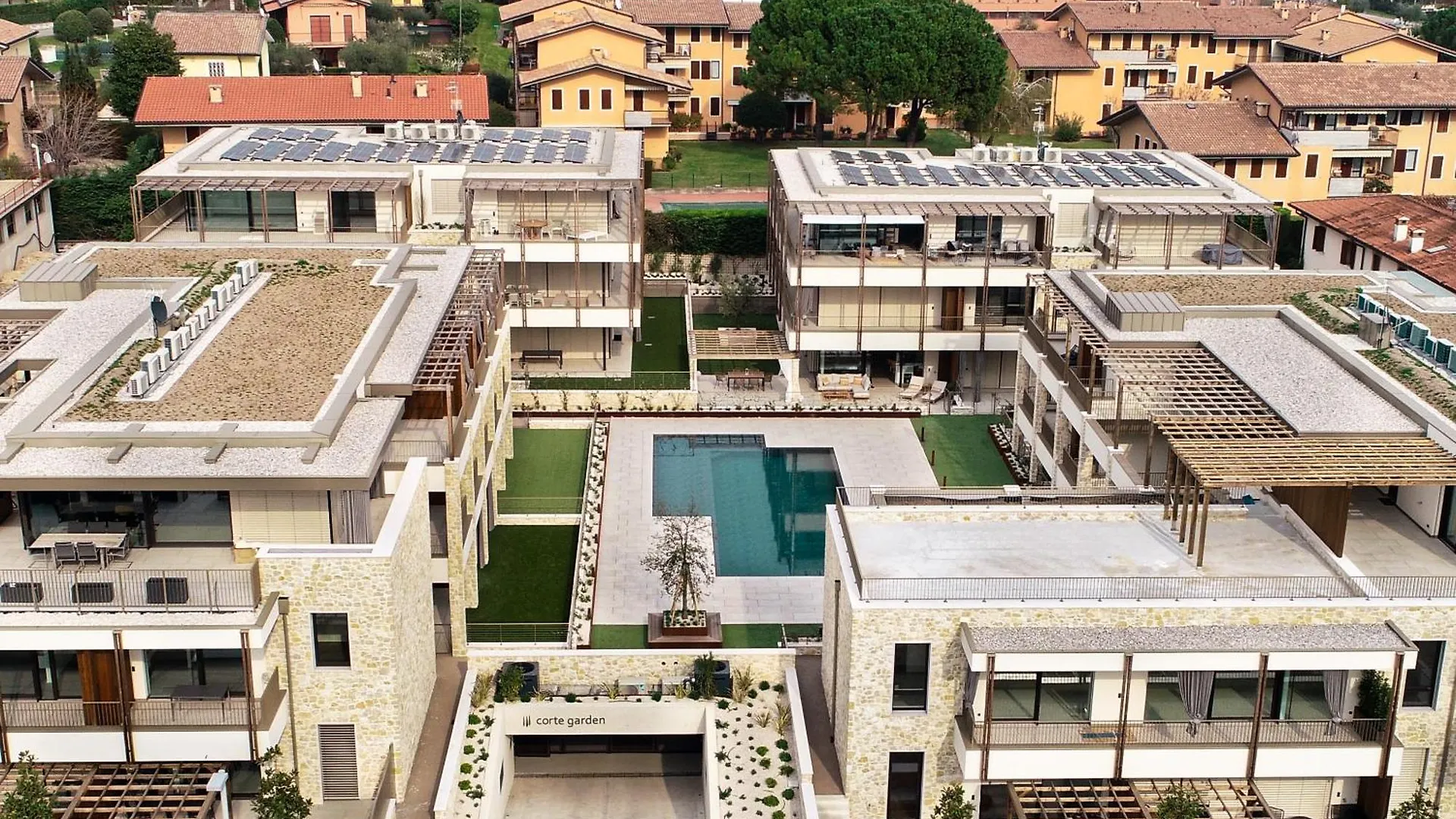 Salvatorehomes - Pure Luxury In The Centre Of Bardolino With Pool & Private Garden - Casa Olivia - A 5 Star Luxury Collection At Lake Garda